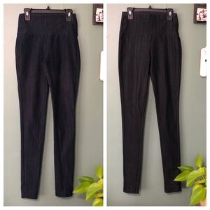 2 pairs Agnes and Dora jeggings